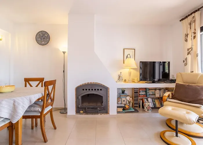 Villa Casablanca 23 Overlooking The Sea Nerja